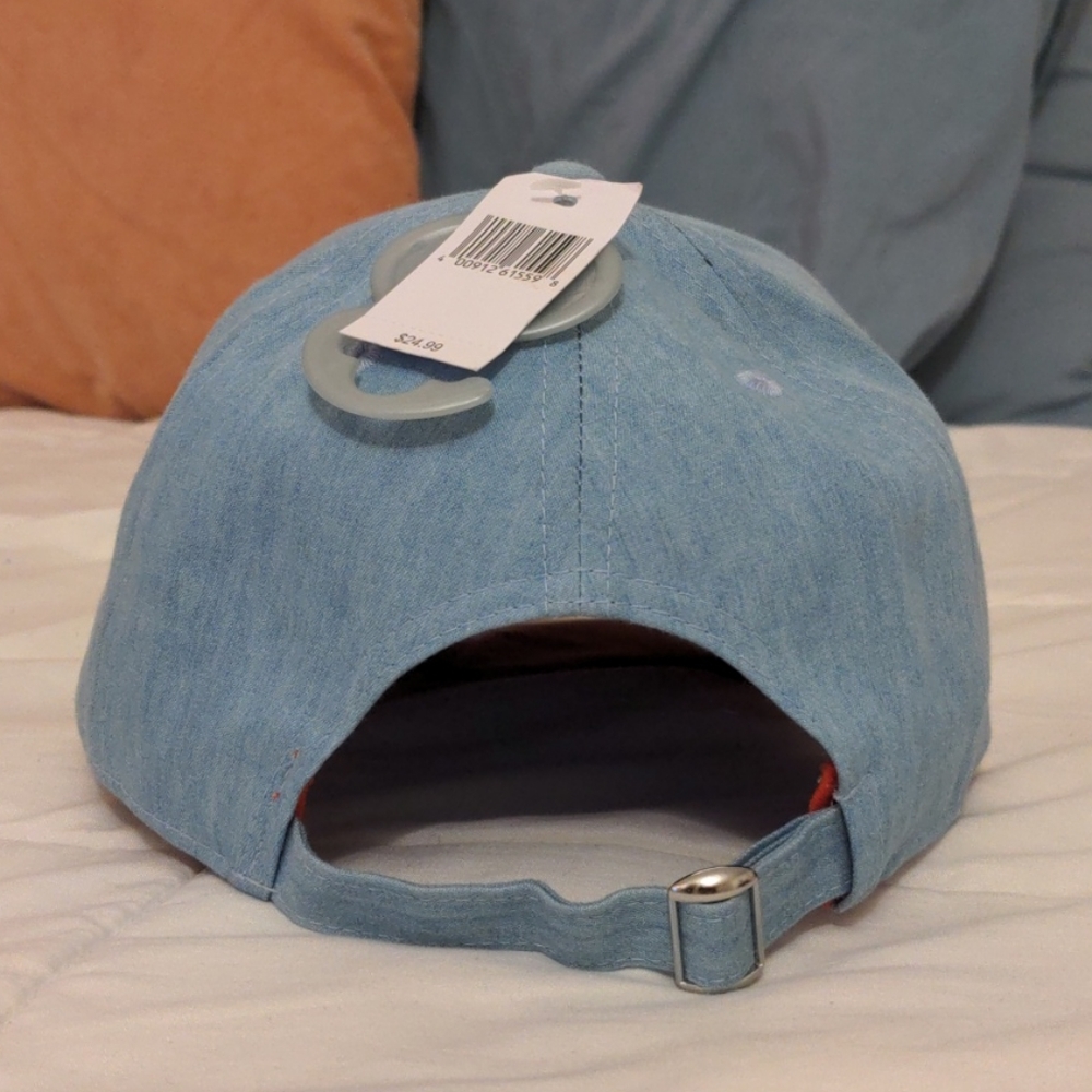 π3 for $27 Disney, Disneyland, Mickey hat - Picture 2 of 9